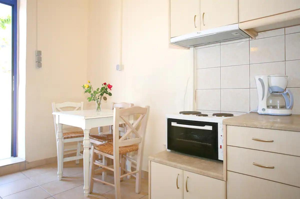 On The Beach Apartments คอรา สฟาคิออน ภายนอก รูปภาพ