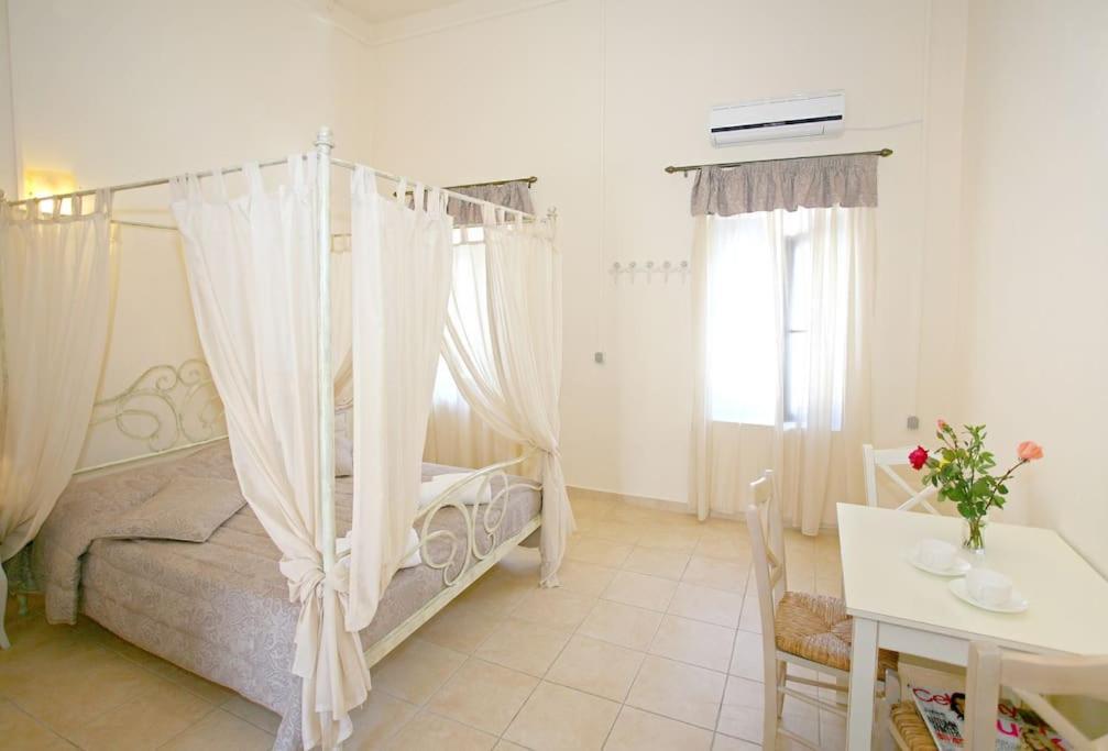 On The Beach Apartments คอรา สฟาคิออน ภายนอก รูปภาพ